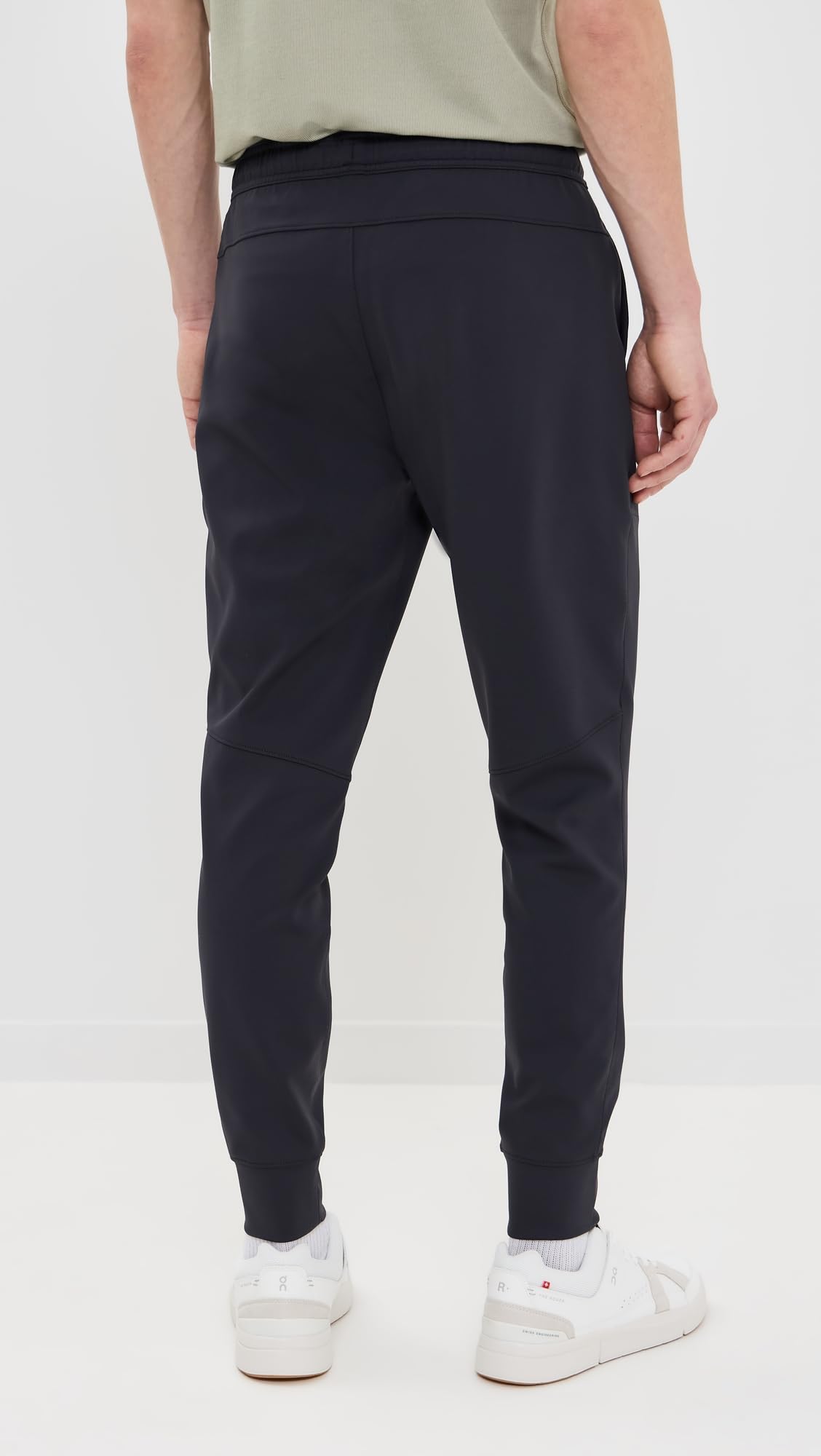 Men's Stretch Moisture-Wicking Jogger Pants