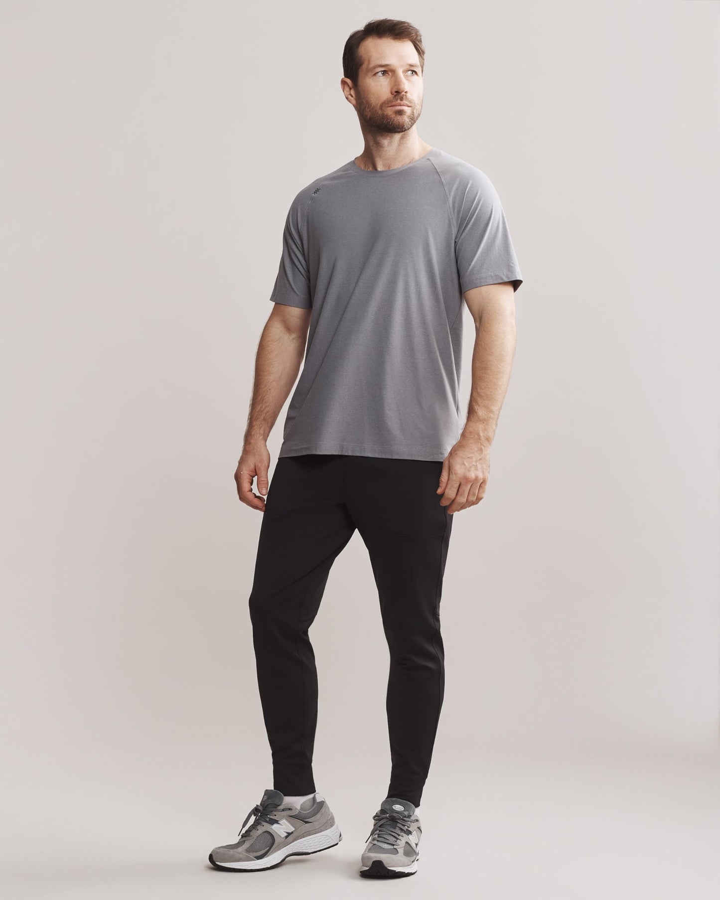Men's Stretch Moisture-Wicking Jogger Pants